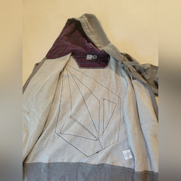 Volcom Gray Utility Jacket with Hood - Picture 13 of 13